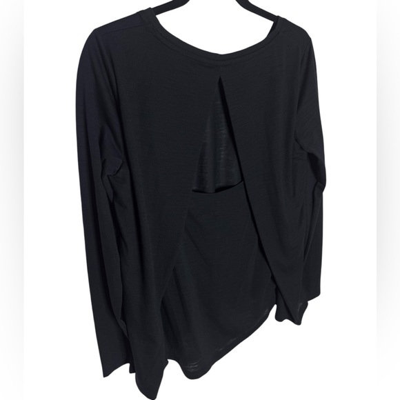 NWT | Under Armour HeatGear Open-Back Long Sleeve| Women’s S | Black - Picture 2 of 8